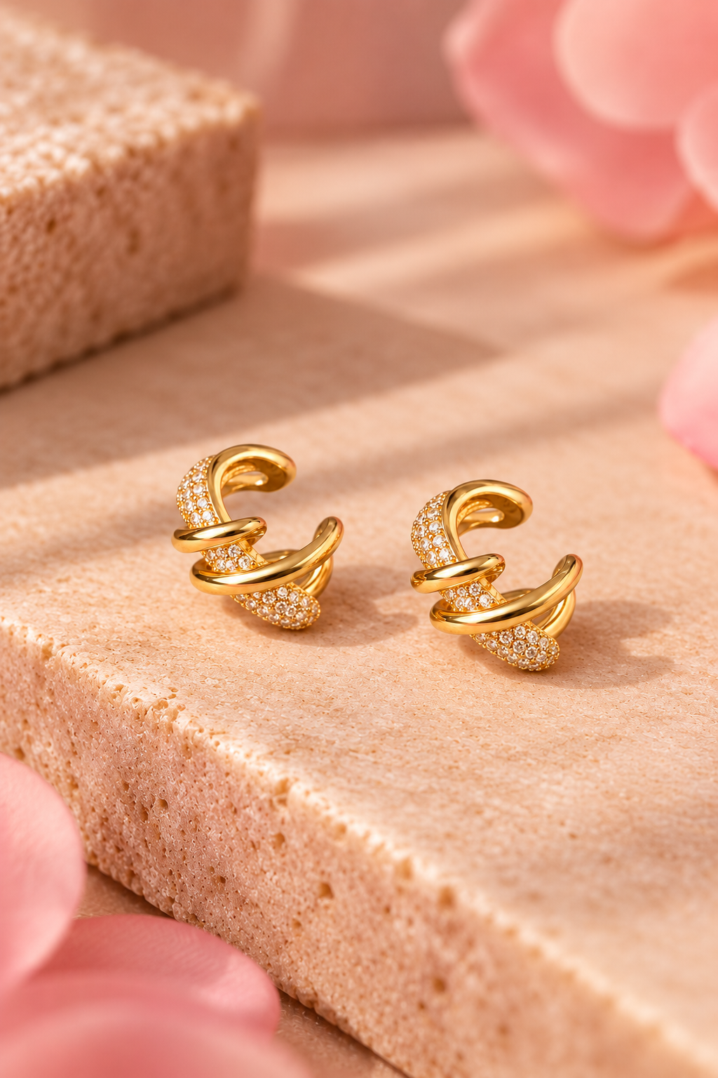 Golden Spark Ear Cuff